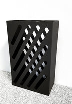 HAKU Möbel Schirmständer aus Metall in Schwarz 30 x 16 x 48 cm