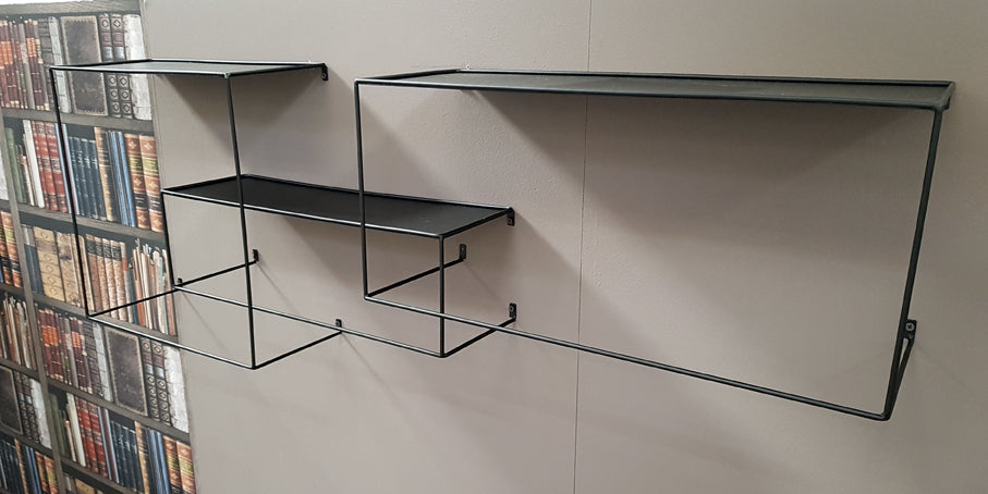 HAKU Möbel Wandregal aus Metall in Schwarz