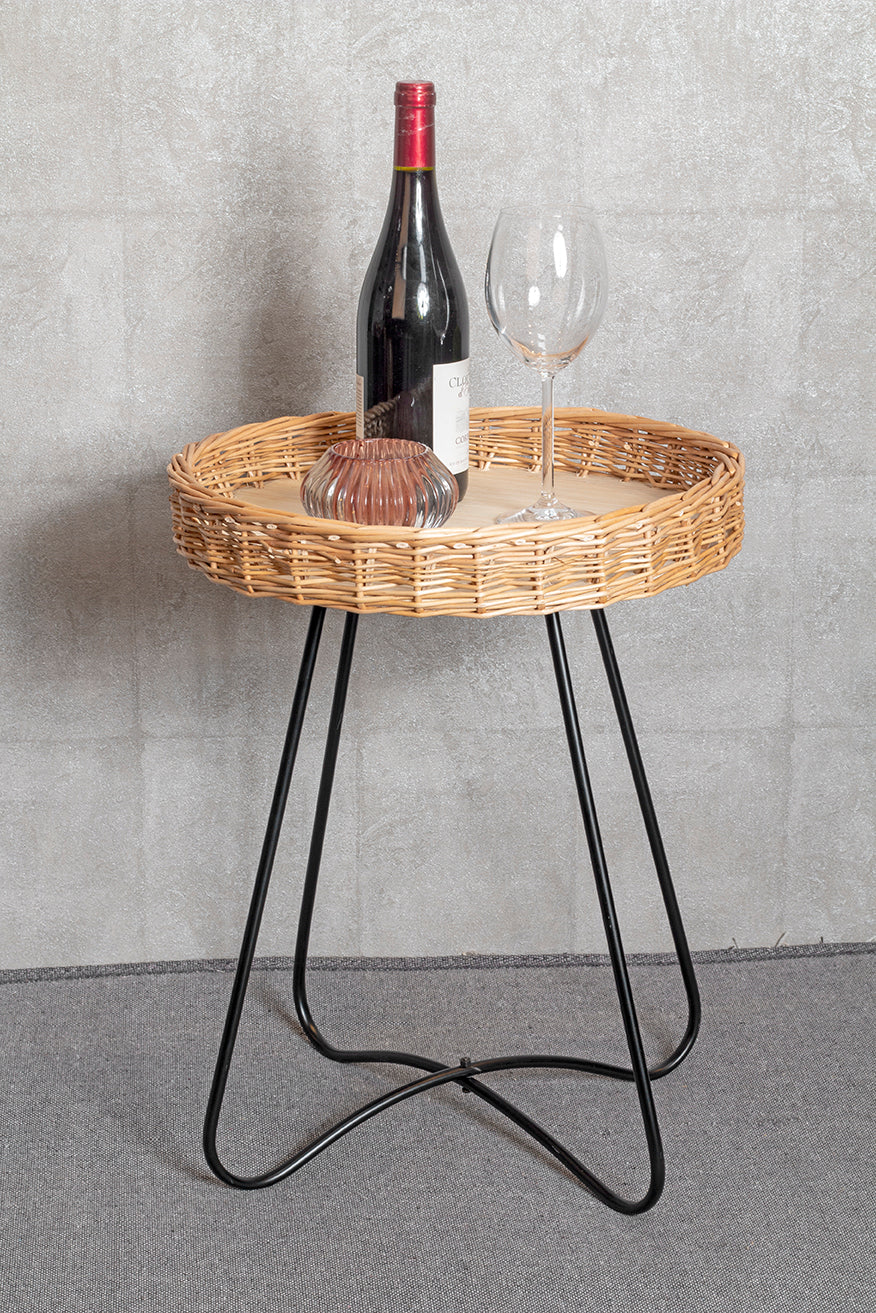 HAKU Möbel Beistelltisch aus Holzwerkstoff X-Gestell in Natur 41 x 51 cm