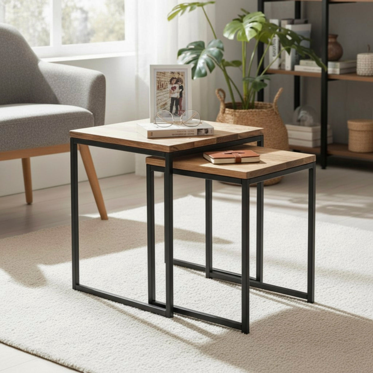 HAKU Möbel Beistelltisch aus Massivholz Füsse höhenverstellbar in Braun