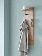 HAKU Möbel Wandgarderobe aus MDF kratzbeständig in Braun 30 x 20 x 100 cm in Eiche, Schwarz (Eiche hell)