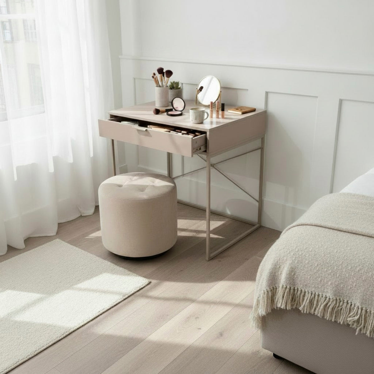 HAKU Möbel Konsole aus Holzwerkstoff kratzbeständig in Beige 80 x 46 x 79 cm