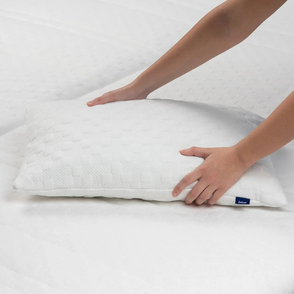 BICO Isabelle Komfortkissen – ergonomisches Kopfkissen mit optimaler Unterstützung für erholsamen Schlaf