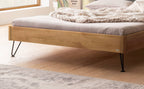 Hasena Lugano Massivholzbett mit Polsterkopfteil – 200 x 200 cm, Wildeiche natur, geölt, 841-Pace grey