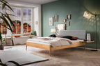 Hasena Sestola Bett mit Polsterkopfteil – 140 x 200 cm, Fusshöhe 25 cm, Wildbuche natur, geölt, 840-Pace light grey