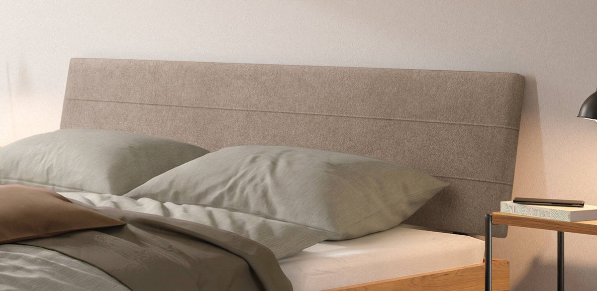 Hasena Vasto Bettgestell – 160 x 200 cm, Fusshöhe 25 cm, Wildeiche natur, geölt, Pace grey