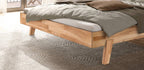 Hasena Vasto Bettgestell – 160 x 200 cm, Fusshöhe 20 cm, Wildeiche natur, geölt, Pace light grey