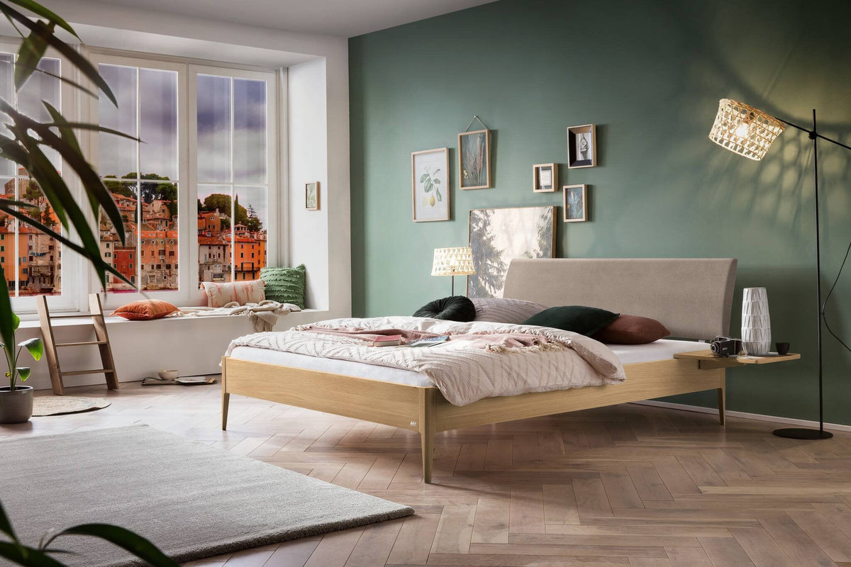 Hasena Sestola Bett mit Polsterkopfteil – 140 x 200 cm, Fusshöhe 25 cm, Eiche bright, geölt, 842-Pace sand
